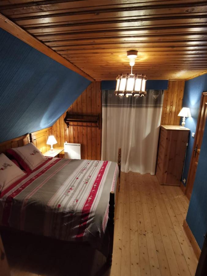 Authentique Chalet Vue Sur Le Lac Et Les Pistes 贝斯和圣阿纳斯泰斯 外观 照片
