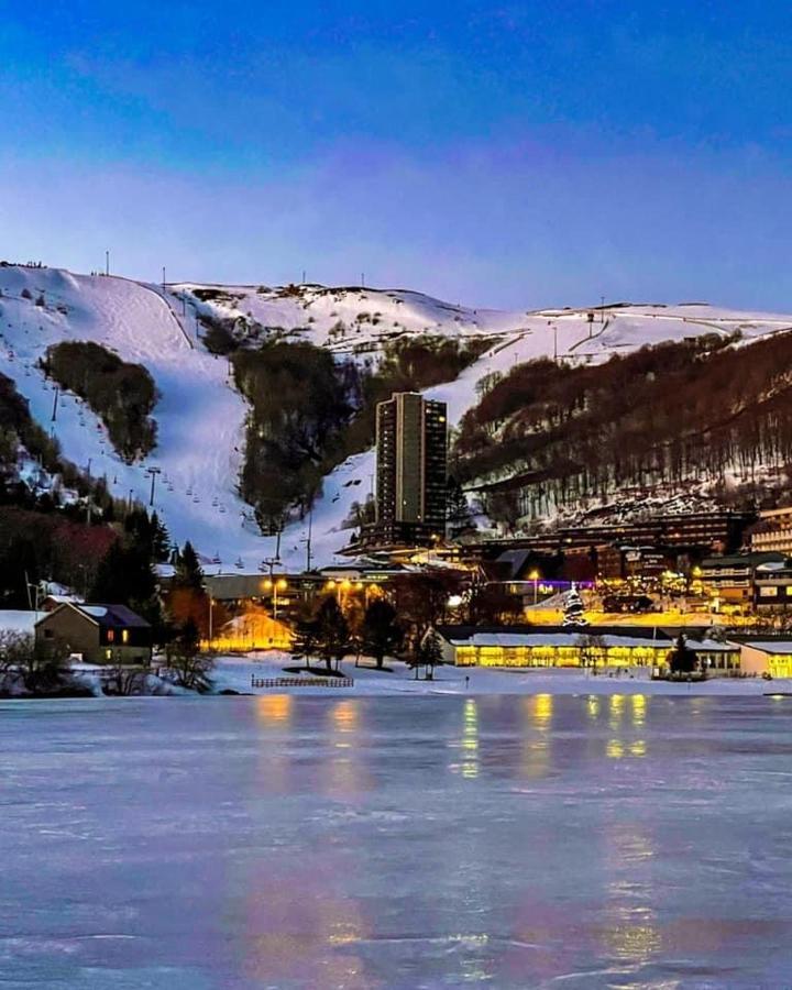 Authentique Chalet Vue Sur Le Lac Et Les Pistes 贝斯和圣阿纳斯泰斯 外观 照片